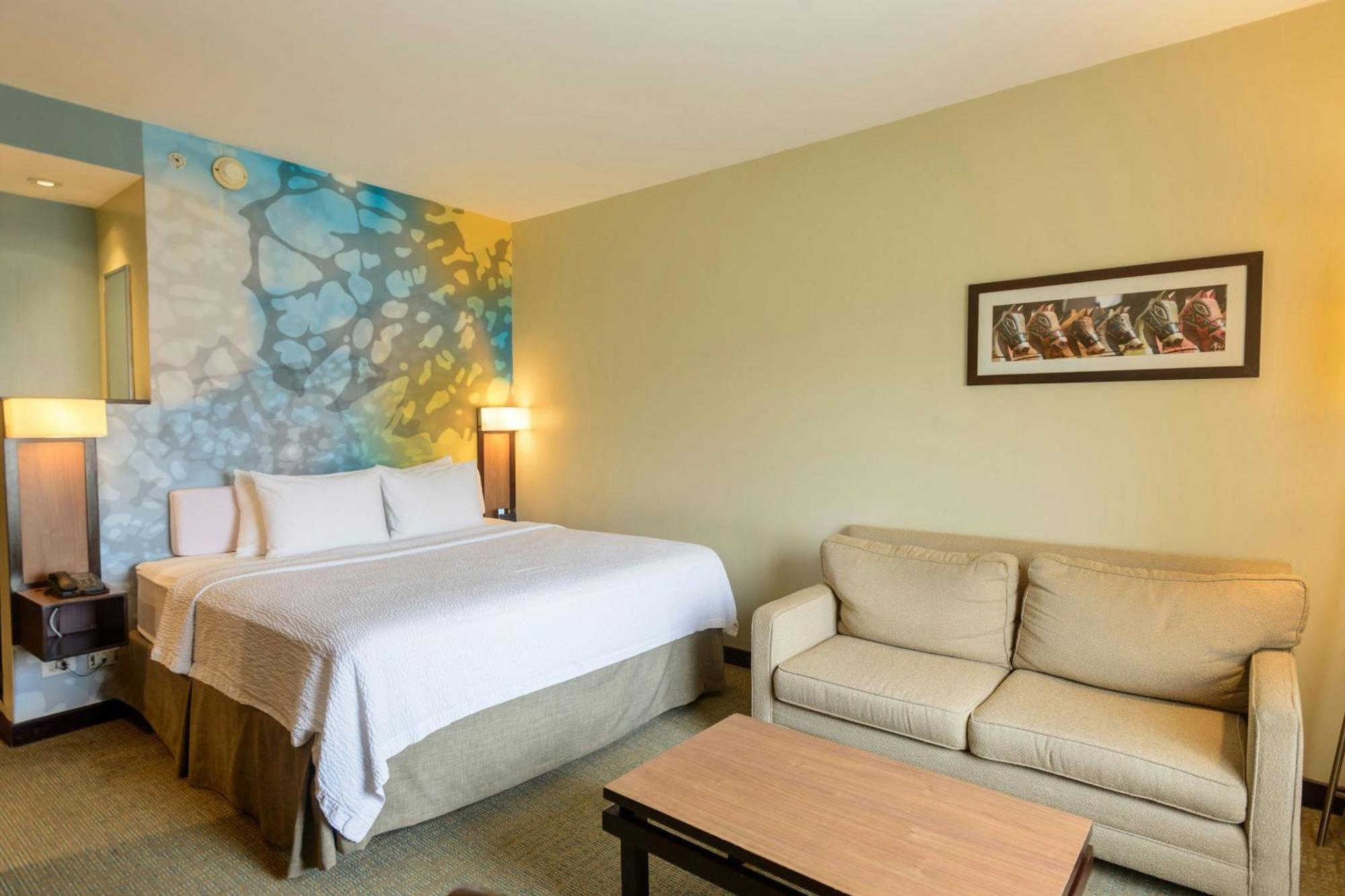 Courtyard By Marriott San Salvador Hotel Bagian luar foto