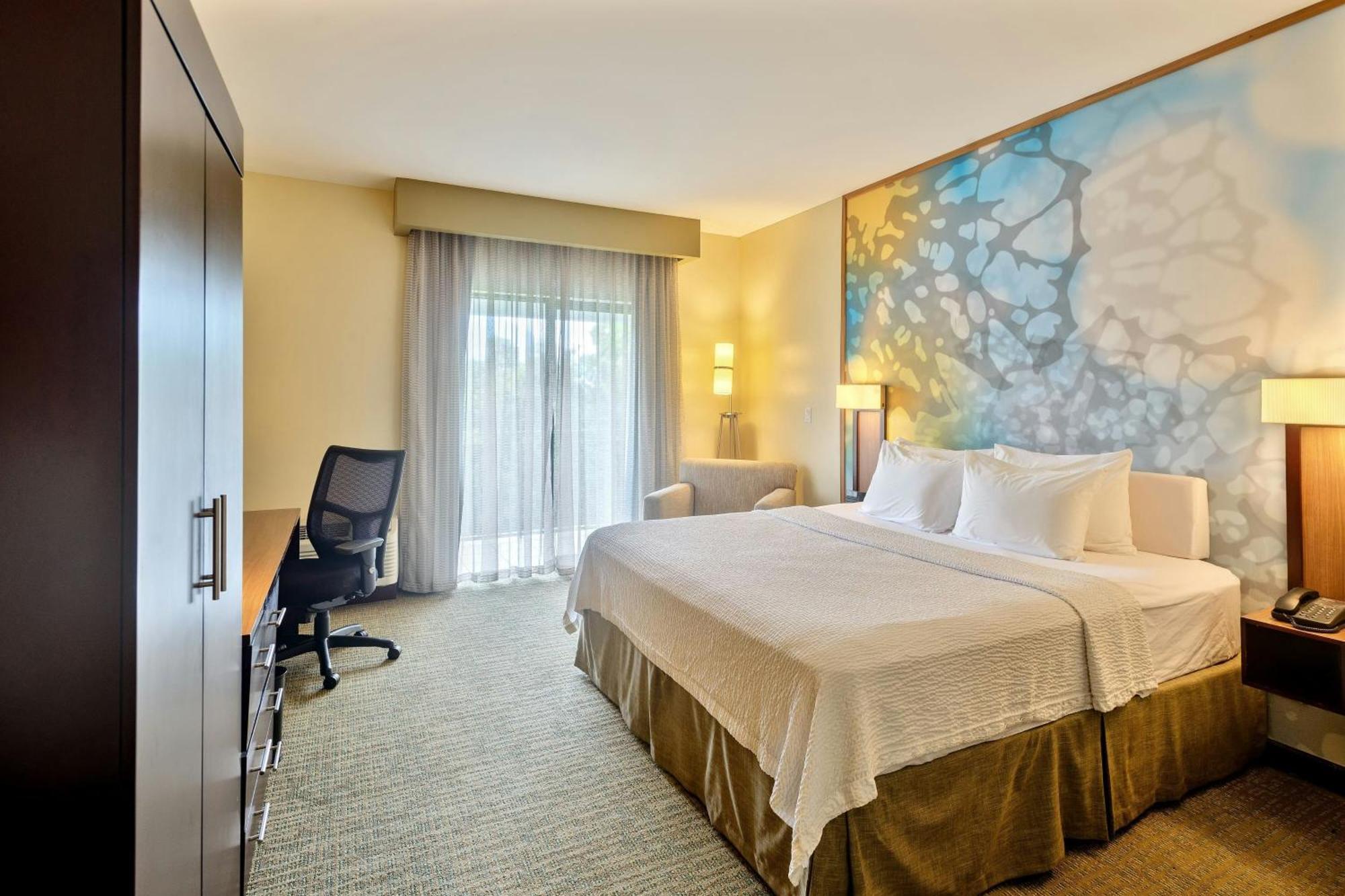 Courtyard By Marriott San Salvador Hotel Bagian luar foto
